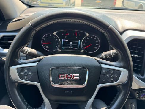 Used 2019 GMC Acadia SLT AWD/4WD image 24