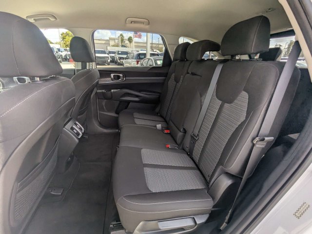 Certified 2021 Kia Sorento LX FWD image 16