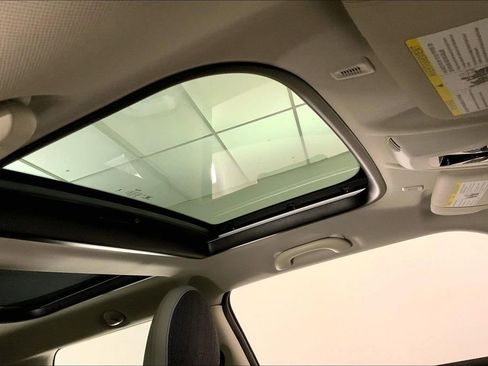 Used 2026 MINI Cooper 2-Door Hardtop FWD image 26