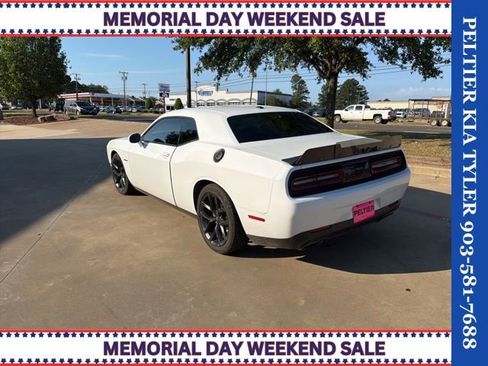 Used 2022 Dodge Challenger R/T w/ Blacktop Package RWD image 8