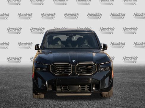 Certified 2023 BMW XM image 5