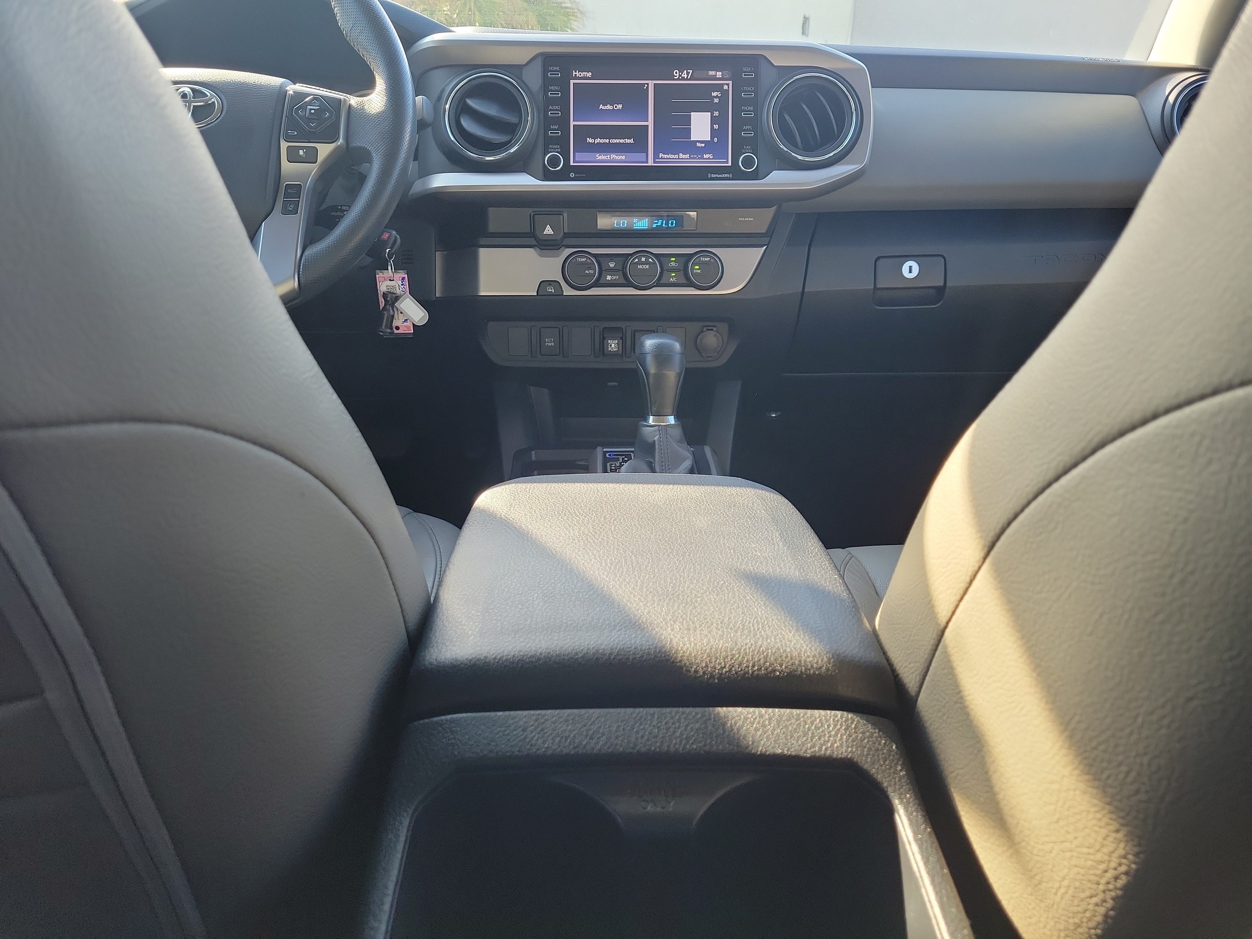 Used 2021 Toyota Tacoma SR5 RWD image 16