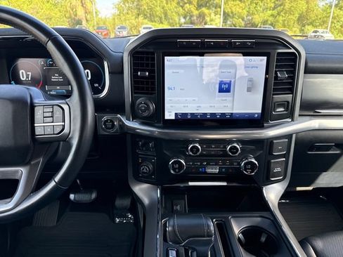 Used 2021 Ford F150 Lariat AWD/4WD image 18