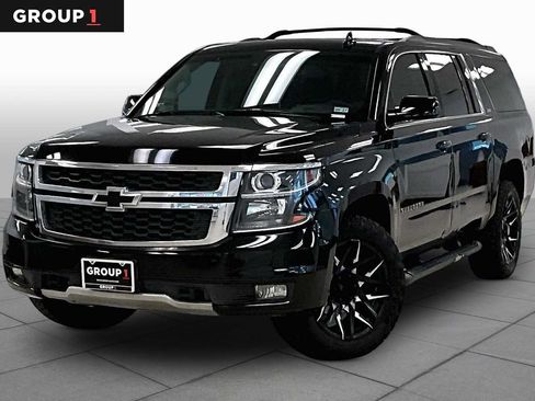 Used 2020 Chevrolet Suburban LT AWD/4WD image 1