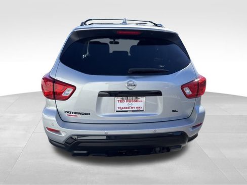 Used 2019 Nissan Pathfinder SL w/ Rock Creek Edition image 4