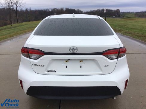 Used 2024 Toyota Corolla LE image 4