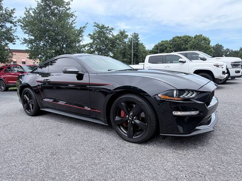 Used 2023 Ford Mustang GT Premium w/ Equipment Group 401A RWD image 2