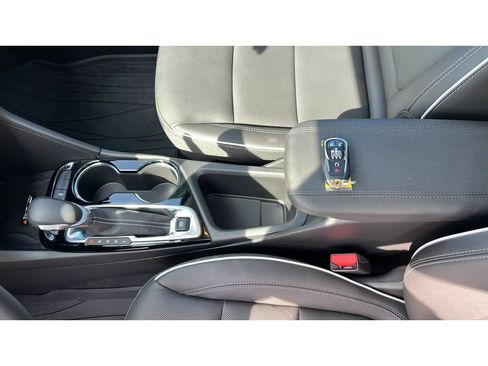 Certified 2025 Buick Encore GX Avenir w/ Avenir Technology Package AWD/4WD image 20