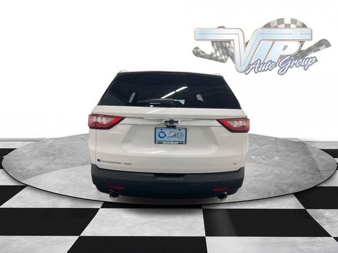 Used 2019 Chevrolet Traverse LT w/ LT Premium Package AWD/4WD image 6