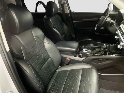 Used 2022 Kia Telluride SX w/ SX Prestige Package image 30