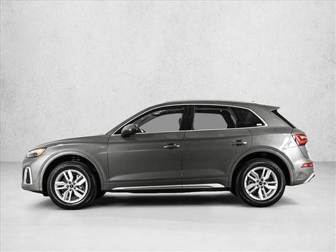 Certified 2024 Audi Q5 2.0T Premium AWD/4WD image 9
