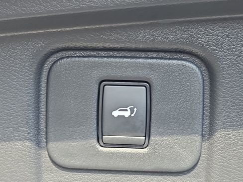 Used 2020 Nissan Murano Platinum w/ Cargo Package image 13