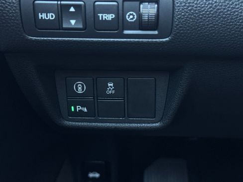 Used 2018 Honda Accord Touring image 31
