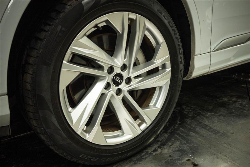 Used 2021 Audi Q7 2.0T Premium AWD/4WD image 3
