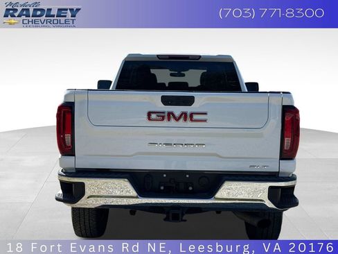 Used 2022 GMC Sierra 2500 SLT w/ Snow Plow Prep/Camper Package AWD/4WD image 19