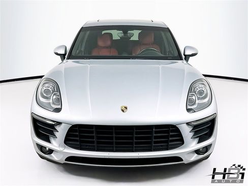 Used 2016 Porsche Macan S image 3