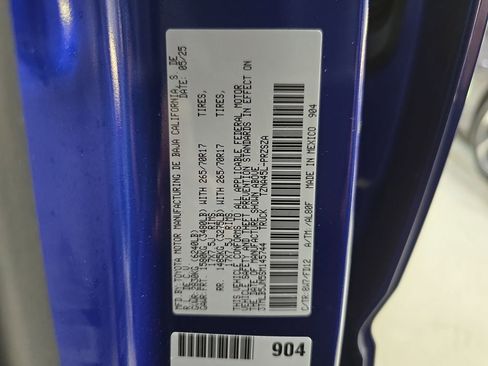 Used 2025 Toyota Tacoma TRD Off-Road image 35