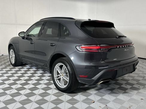Used 2022 Porsche Macan AWD/4WD image 6