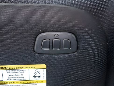 Used 2023 Ford F150 Lariat w/ Equipment Group 502A High image 20