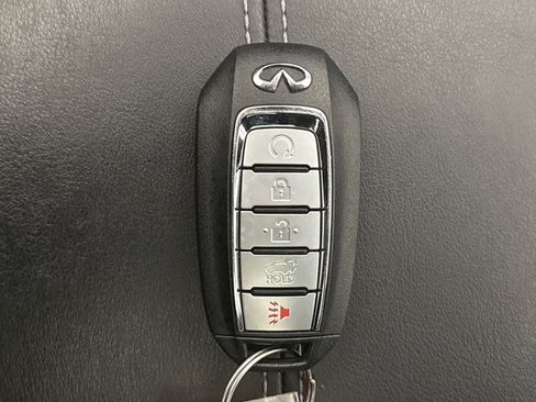 Used 2023 INFINITI QX60 Luxe AWD/4WD image 10