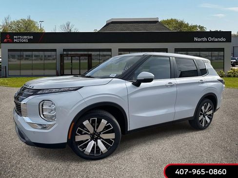 New 2026 Mitsubishi Outlander SE FWD image 1