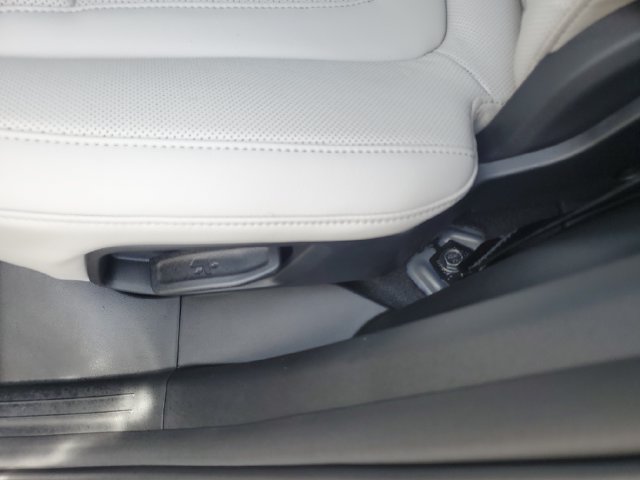 New 2026 Hyundai Tucson Limited FWD image 13