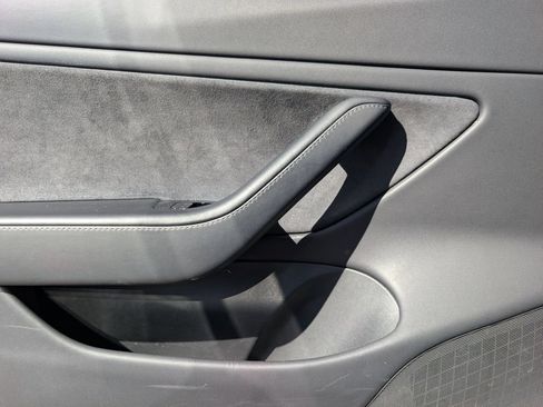 Used 2019 Tesla Model 3 Long Range AWD/4WD image 18