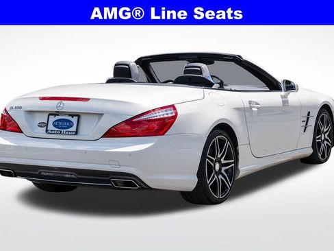 Used 2015 Mercedes-Benz SL 550 image 8