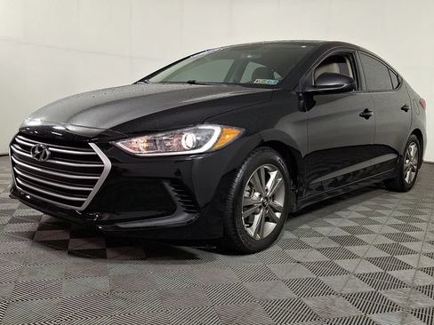 Used 2017 Hyundai Elantra SE FWD image 6
