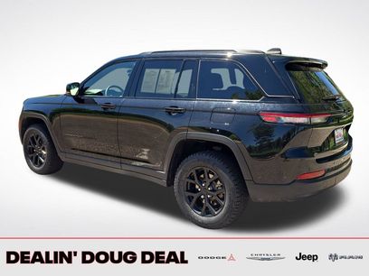 Used 2024 Jeep Grand Cherokee Altitude