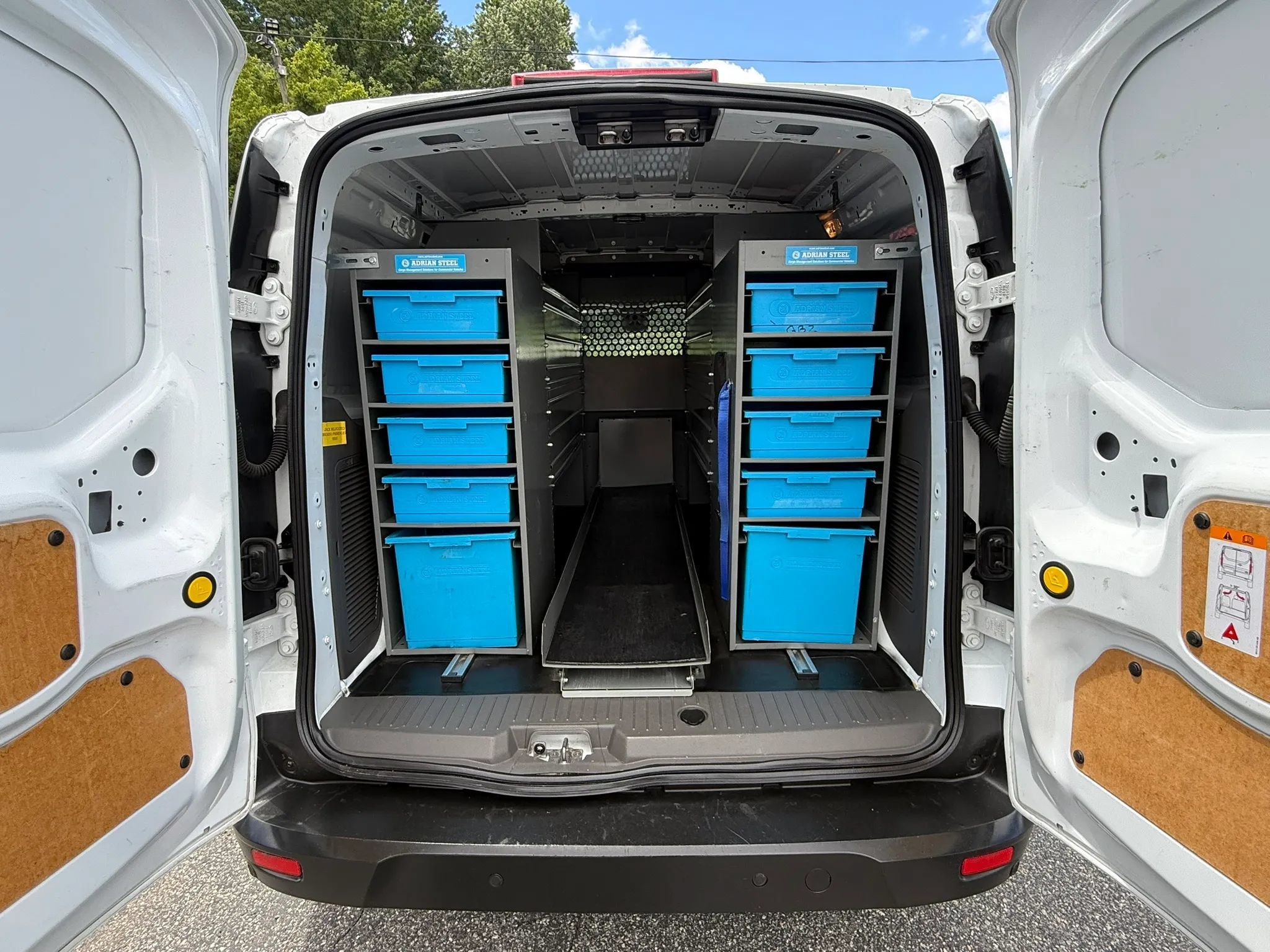 Used 2022 Ford Transit Connect XLT FWD image 17