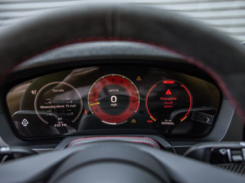 Certified 2026 Porsche 911 GT3 RWD image 13