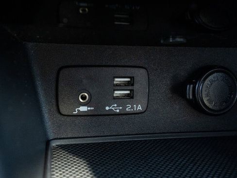 Used 2024 Subaru Forester Limited image 30