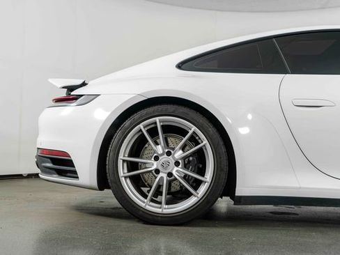 Used 2020 Porsche 911 Carrera image 10