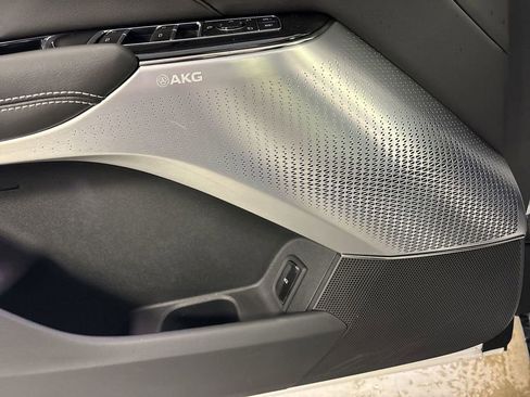 New 2025 Cadillac Lyriq Sport image 29