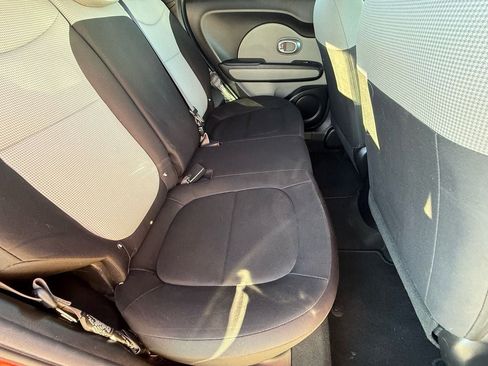 Used 2019 Kia Soul image 11