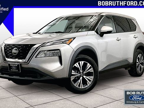 Used 2021 Nissan Rogue SV image 1