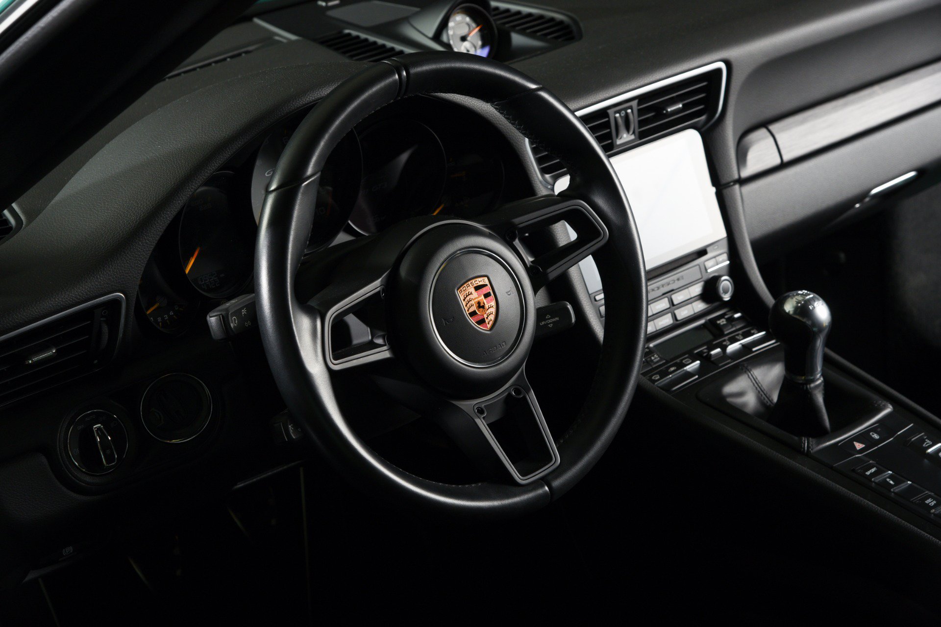 Used 2018 Porsche 911 GT3 RWD image 4