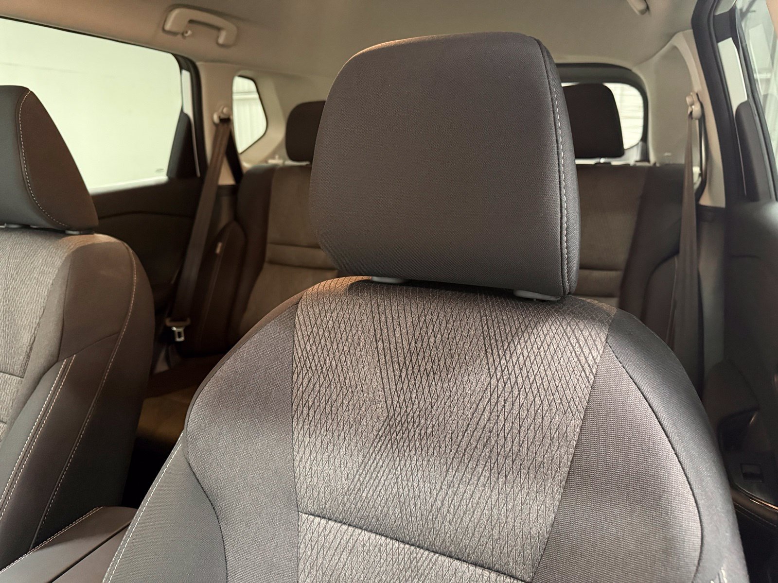 Used 2026 Nissan Rogue SV FWD image 19