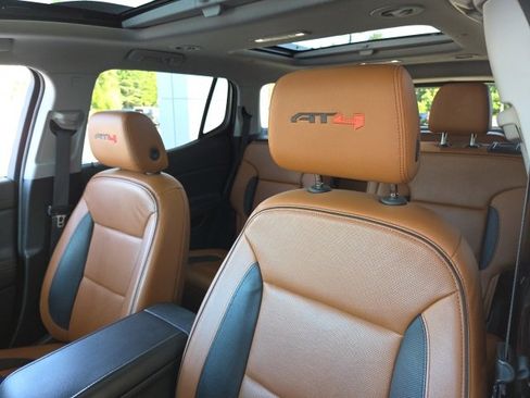 Used 2020 GMC Acadia AT4 image 21
