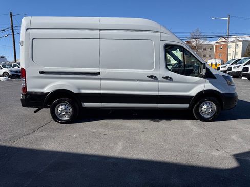 Used 2020 Ford Transit 250 148 High Roof AWD image 34