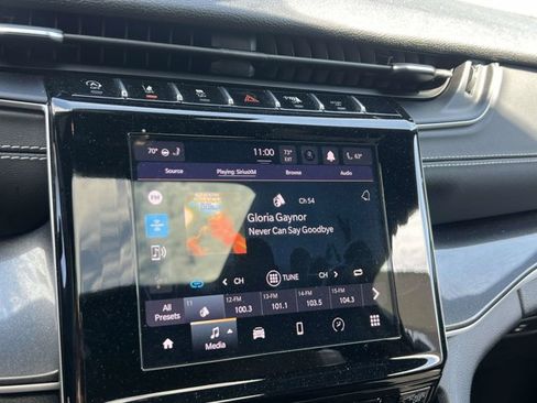 Used 2022 Jeep Grand Cherokee Altitude AWD/4WD image 29
