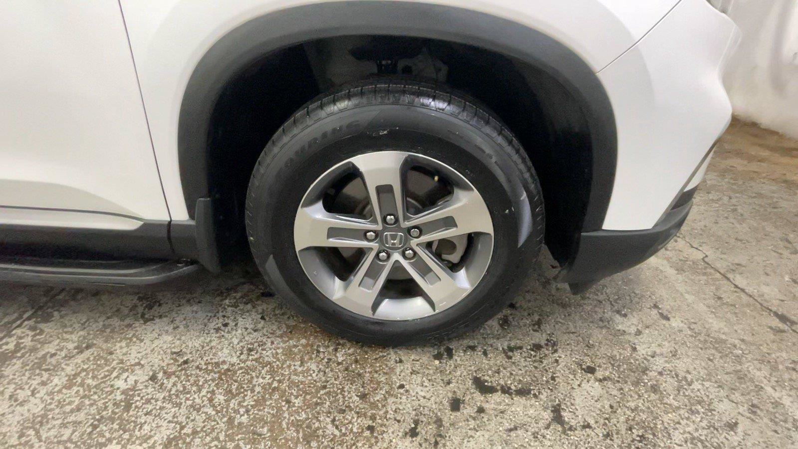 Certified 2024 Honda Pilot EX-L image 18