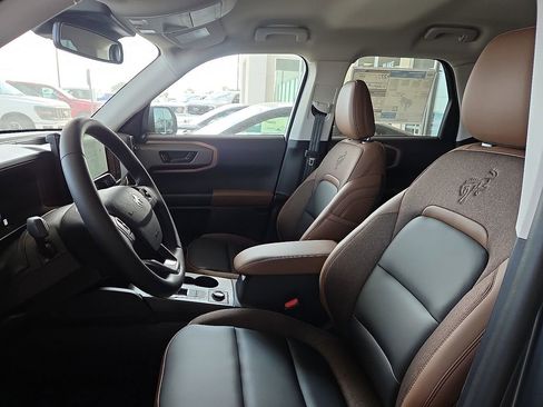 New 2025 Ford Bronco Sport Outer Banks w/ Outer Banks Tech Package+ AWD/4WD image 24