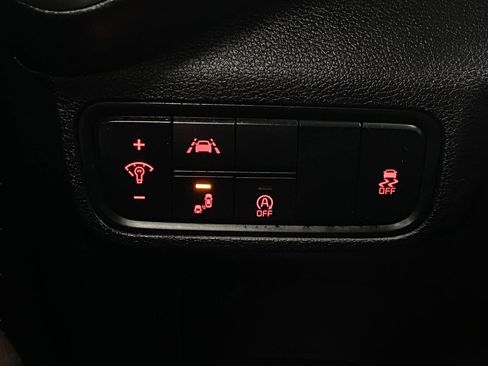 Used 2022 Kia Soul LX w/ Technology Package image 14