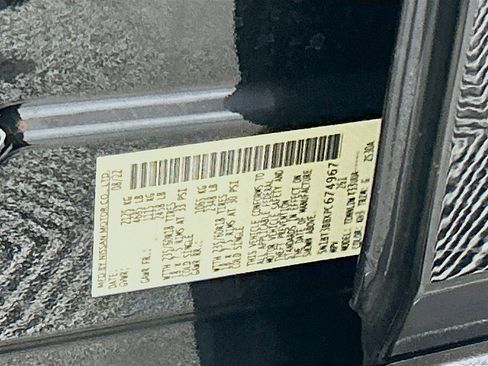 Used 2023 Nissan Rogue SV image 30