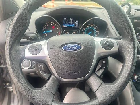 Used 2014 Ford Escape SE w/ Equipment Group 201A FWD image 14