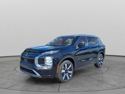 New 2025 Mitsubishi Outlander AWD