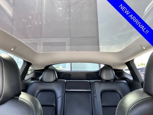 Used 2023 Tesla Model Y Long Range AWD/4WD image 14