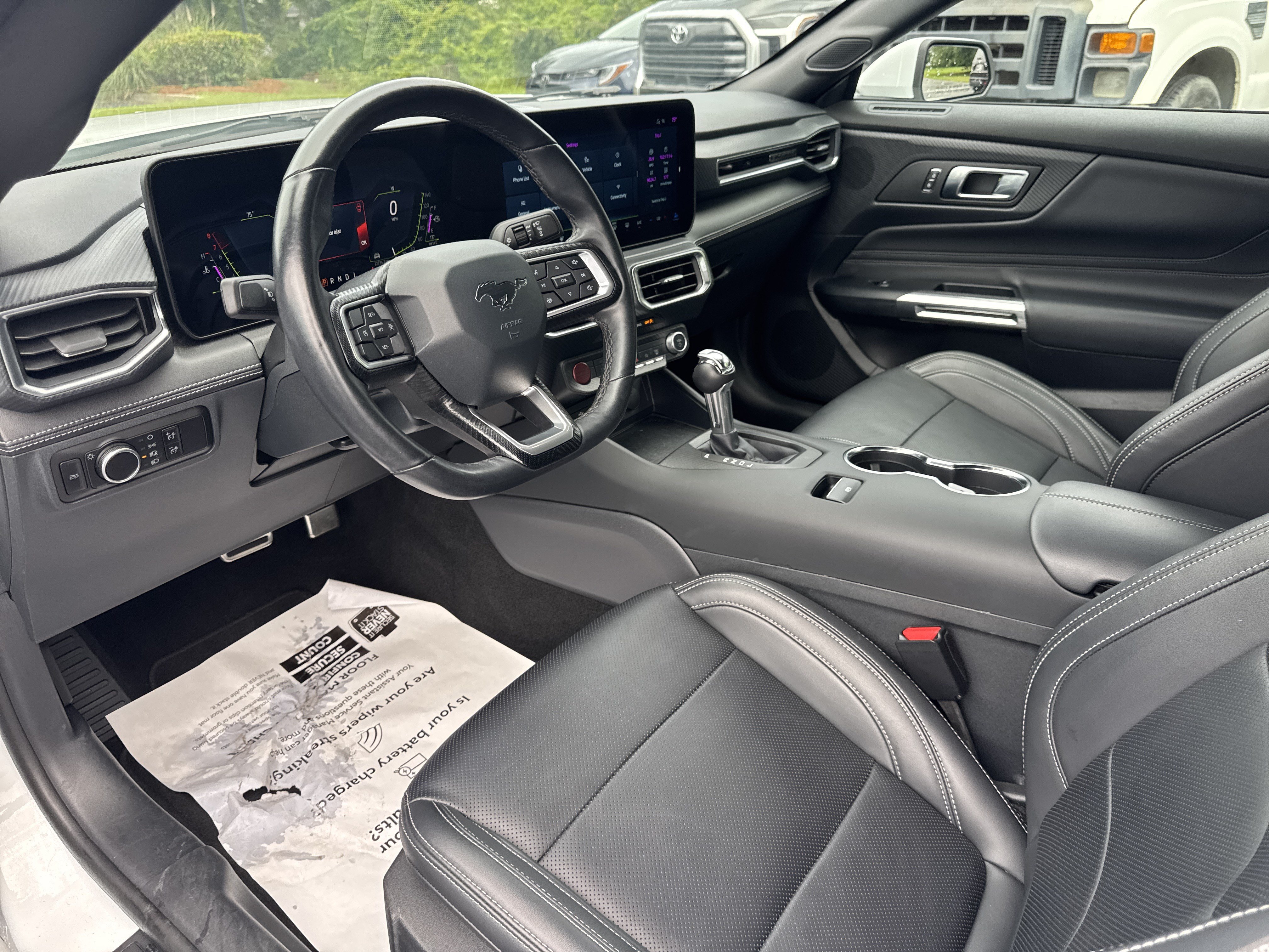 Used 2025 Ford Mustang Premium RWD image 20